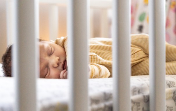 How Do You Know The Right Room Temperature For Baby Sleep
