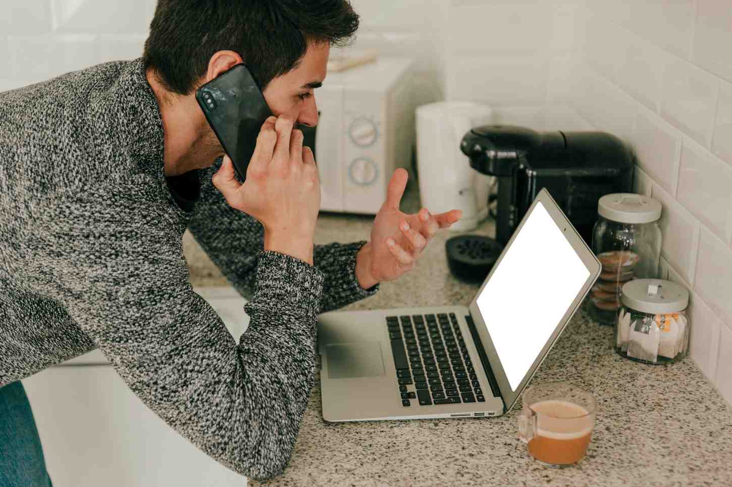 What should you do if 888-382-7472 keeps calling